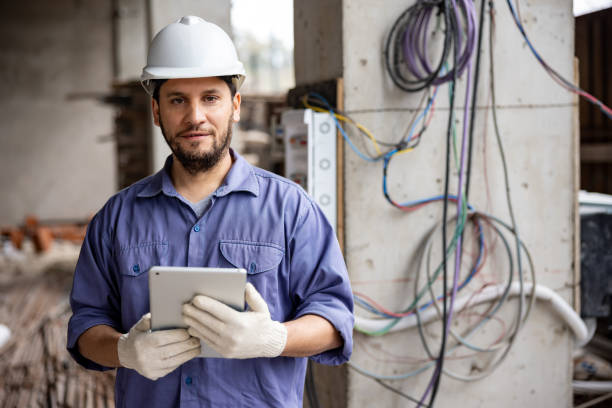Best Affordable Emergency Electrician  in Monona, IA